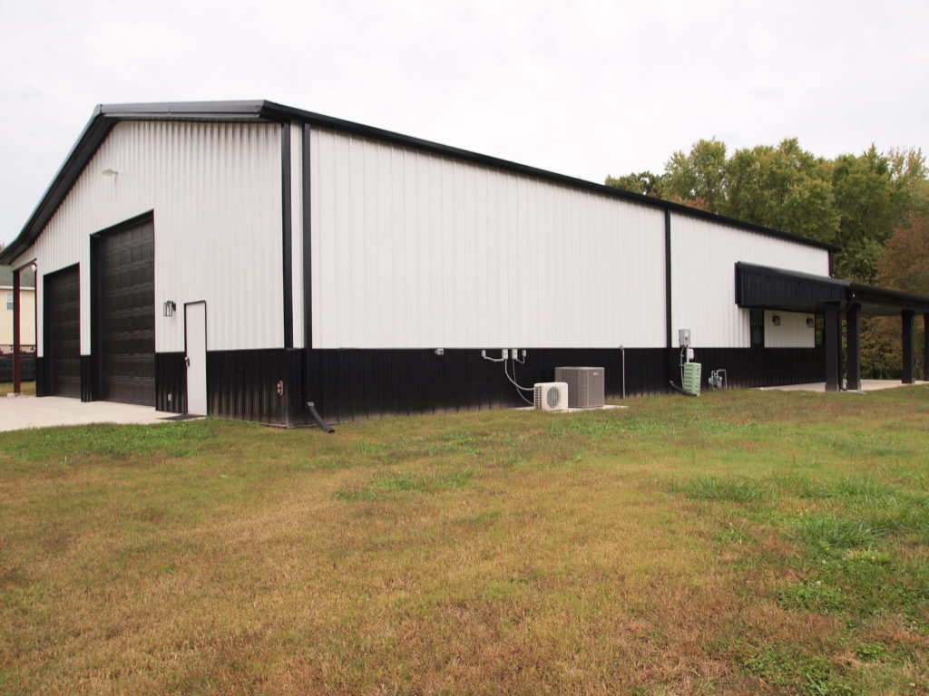 Steel Building Case Study: 50x75x16 Boat Garage and Workshop in Arkansas
